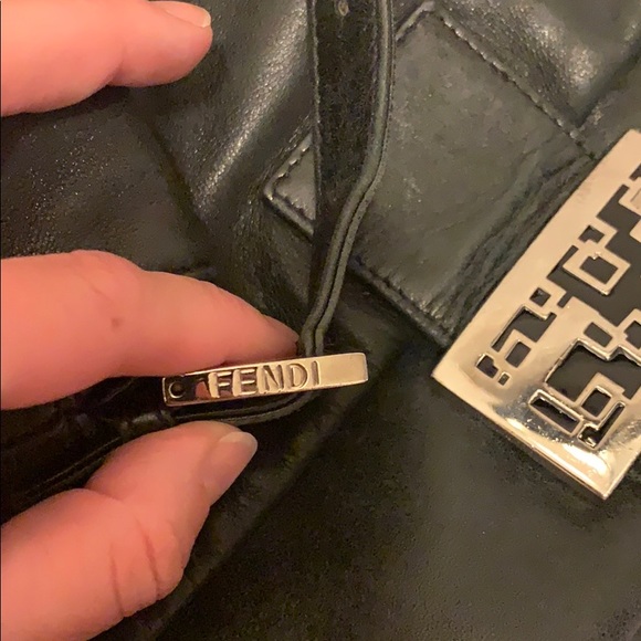 Authentic Fendi Zucca Bagette leather & Hobo bag - Picture 5 of 16